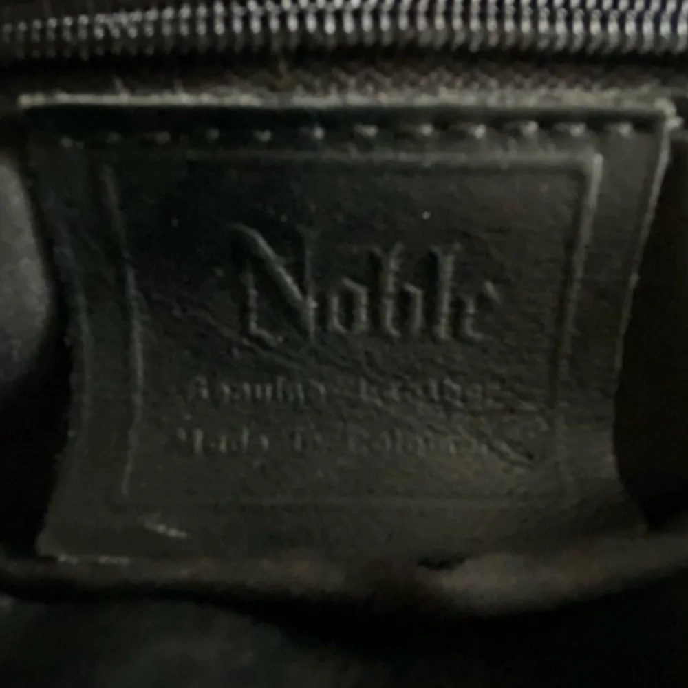 Noble Leather Briefcase Messenger Bag